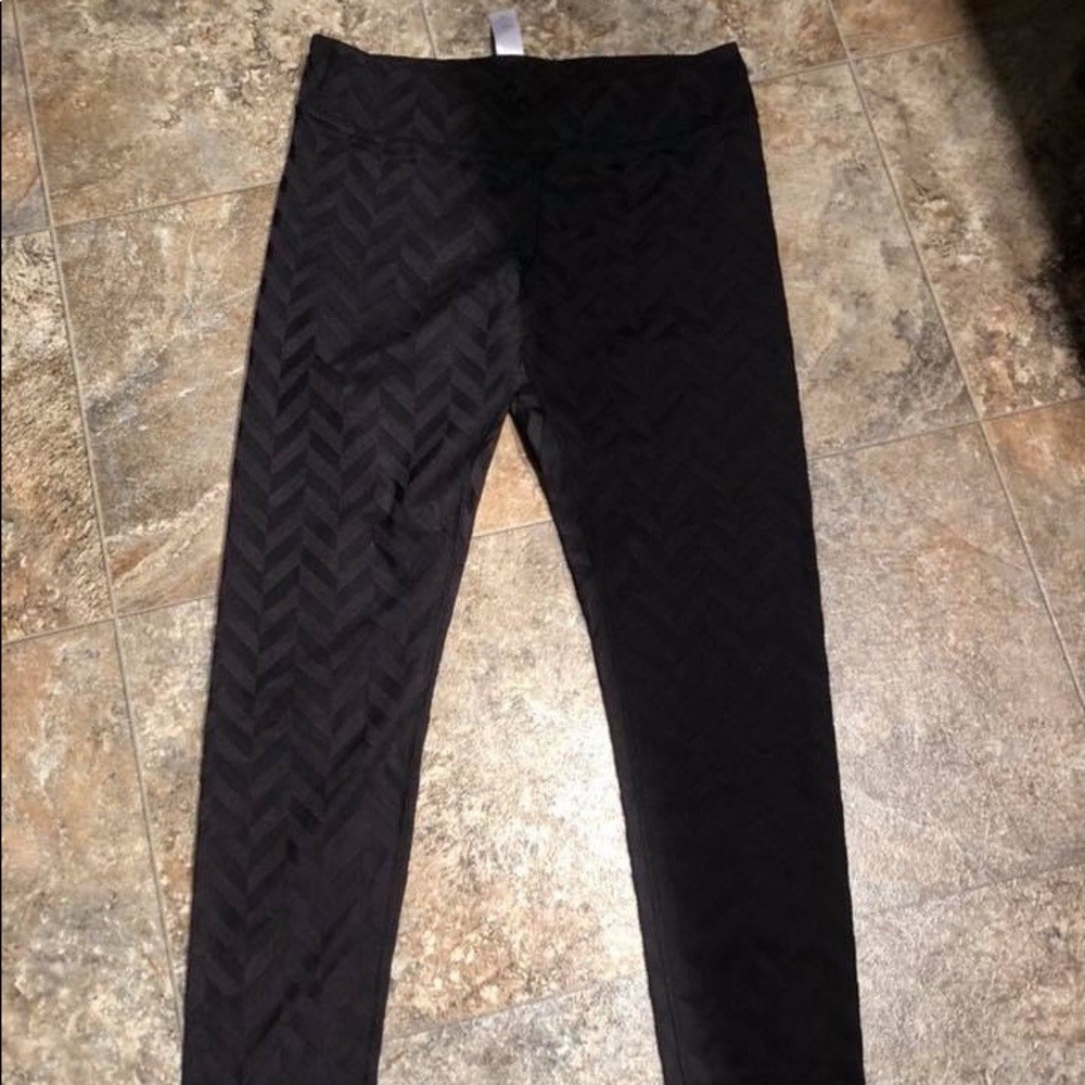 Size 14 ( fits size 4-6) or size small